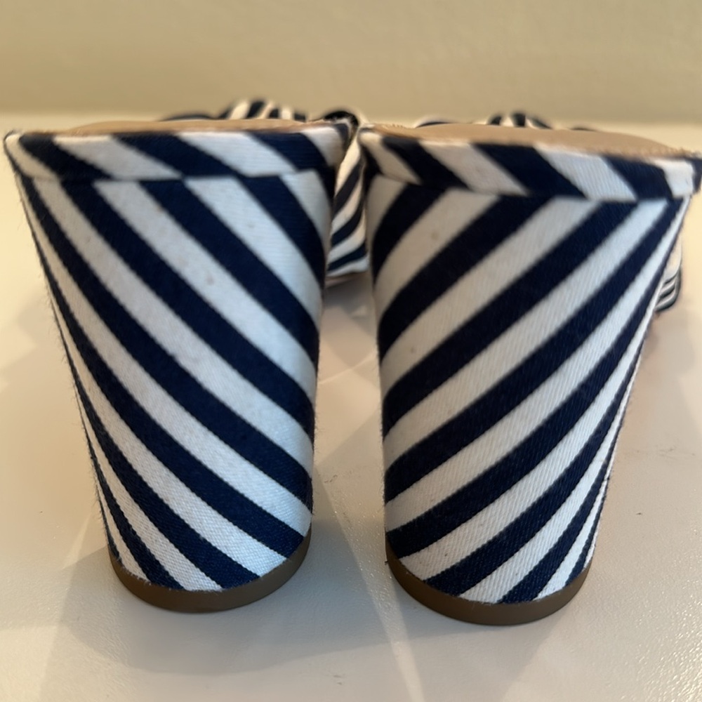 New Veronica Beard Navy and White Striped Fabric Heels with Bow Detail. … - Picture 7 of 11